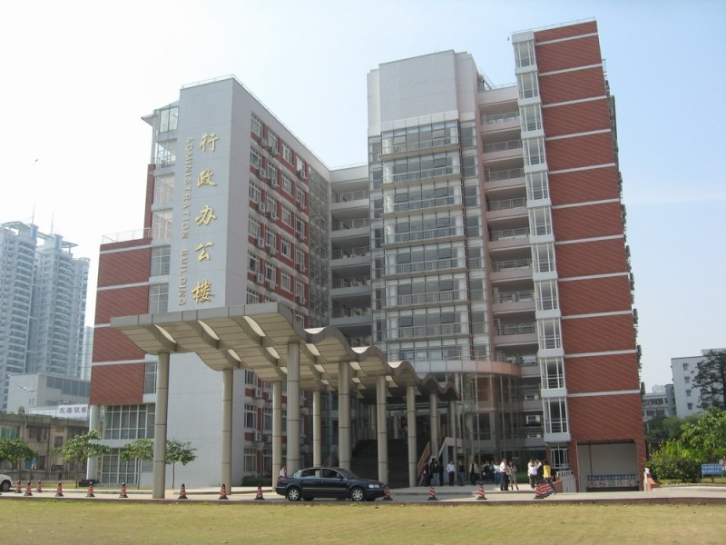 校園風(fēng)光